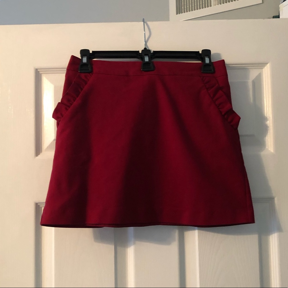Red mini skirt with pockets
